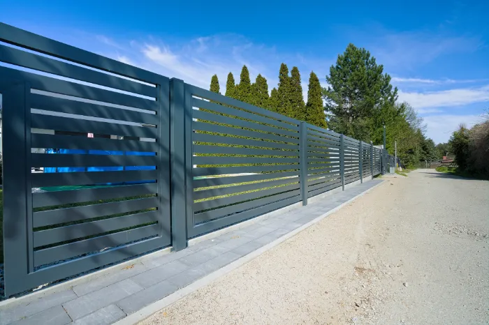 Choosing The Right Gate Repair Service For Your Needs in Tarzana CA Choosing The Right Gate Repair Service For Your Needs in Tarzana CA